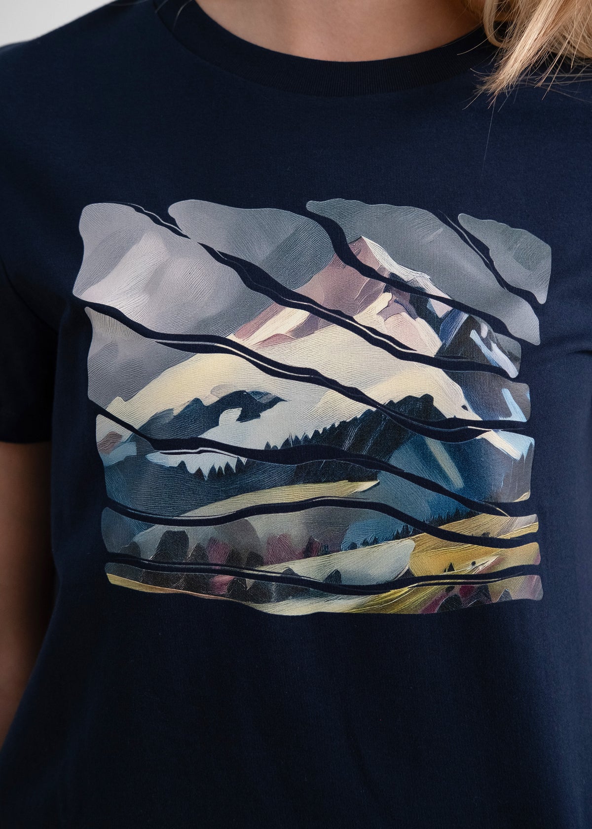 T-Shirt "Wintergipfel" - dunkelblau (Damen)