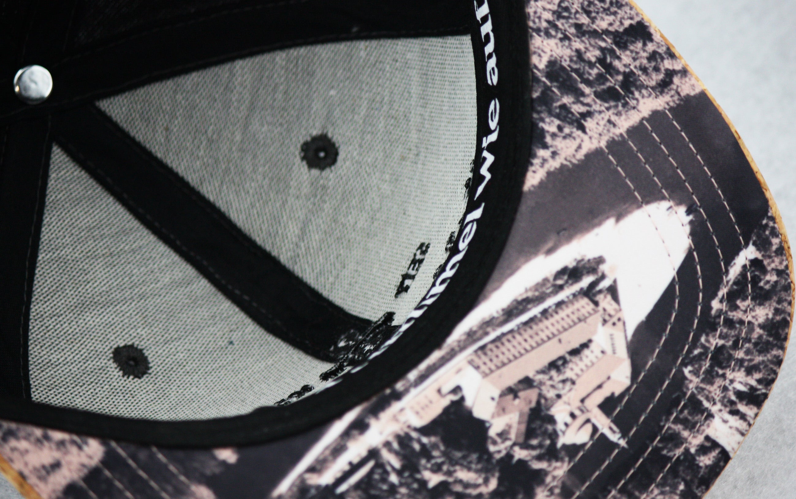 Cap "Weltenburger" - dunkelgrau (Snapback)