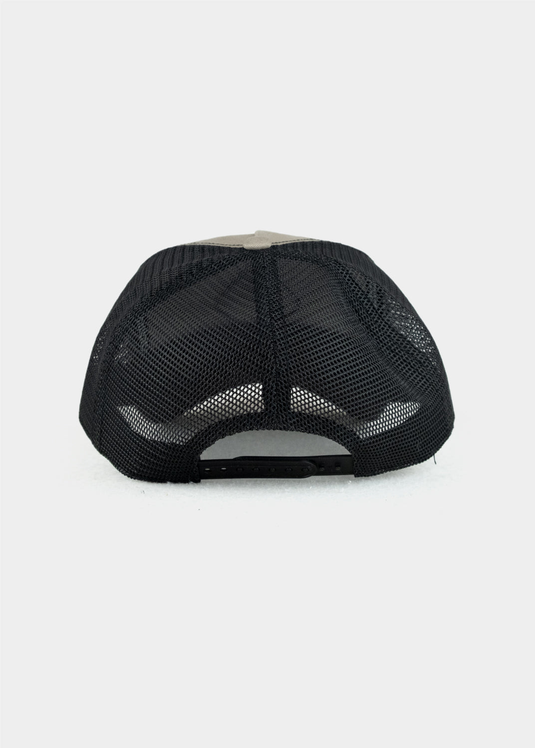 Cap "SLYRS" - grau (Curved)