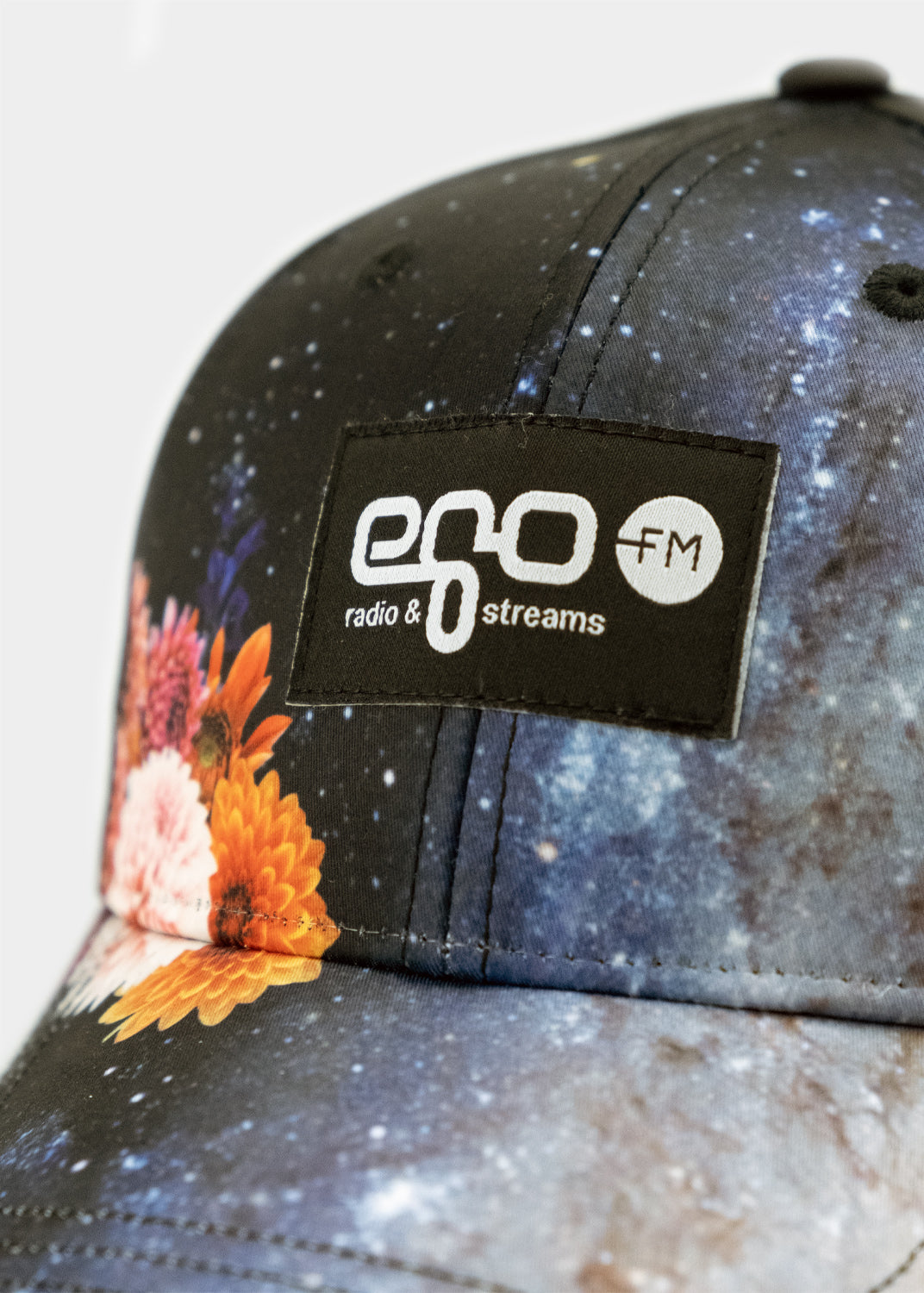 Cap "egoFM" - Galaxyprint (Curved)