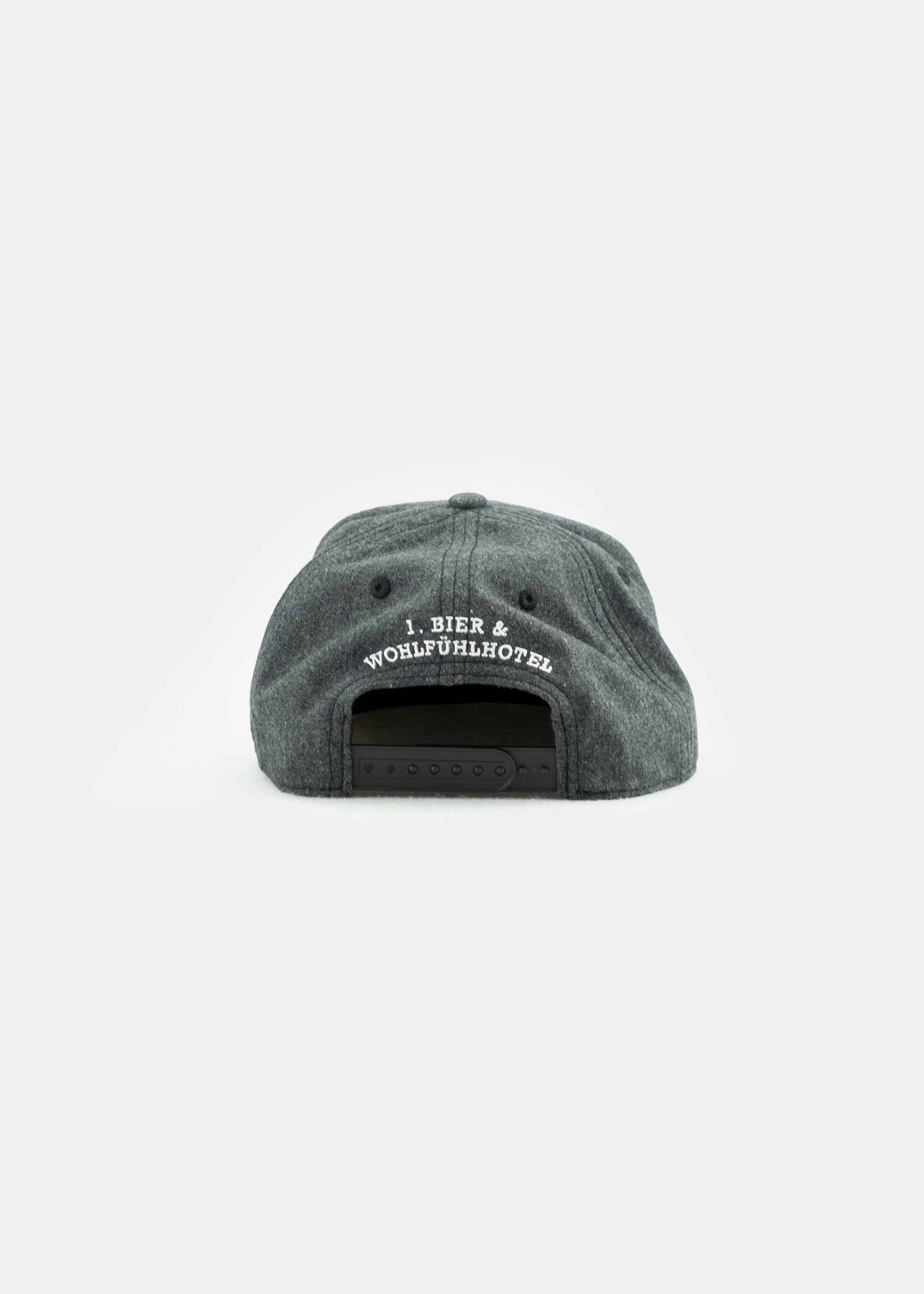 Cap "Gut Riedelsbach" - dunkelgrau (Snapback)