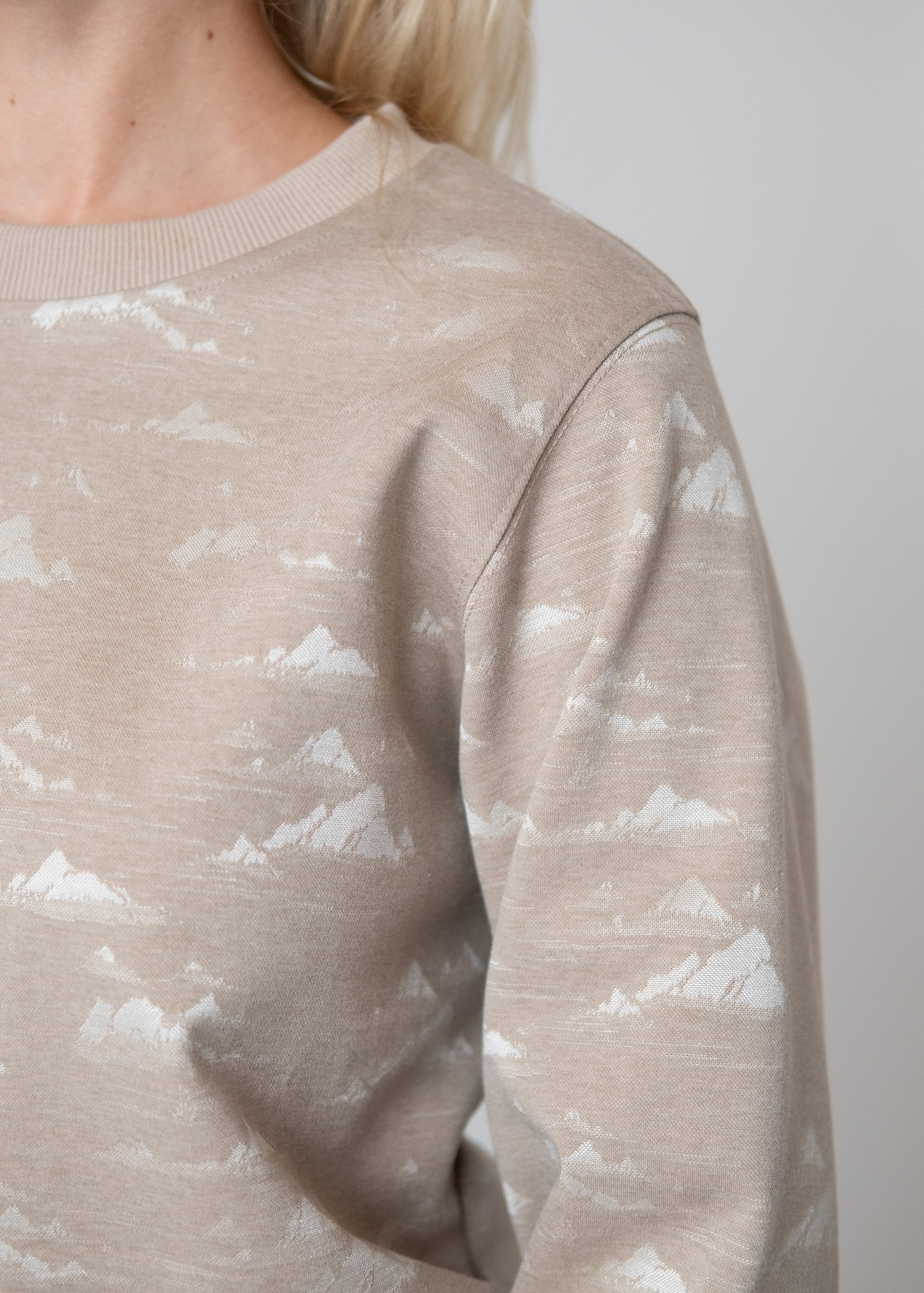 Sweater "Bergtour" - beige