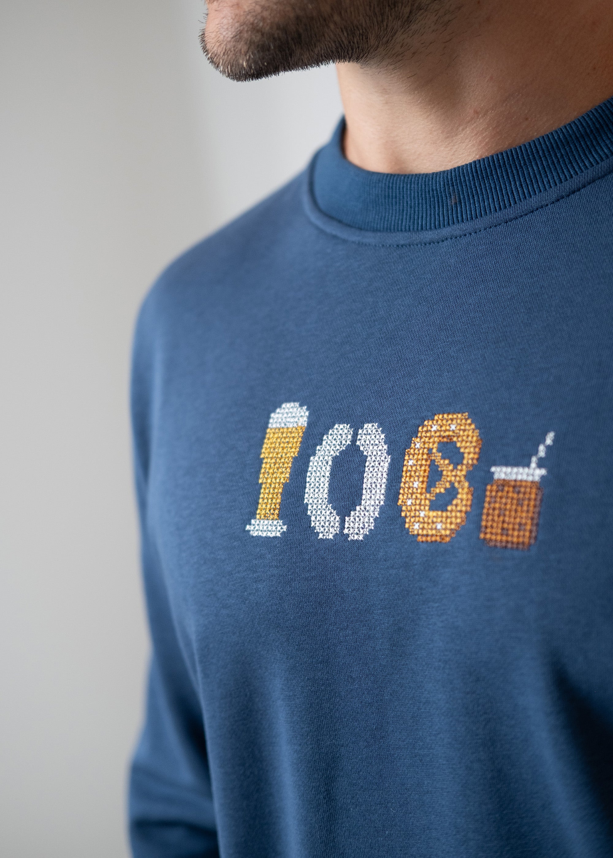 Sweater "Weißwurschtfrühstück" - dunkelblau